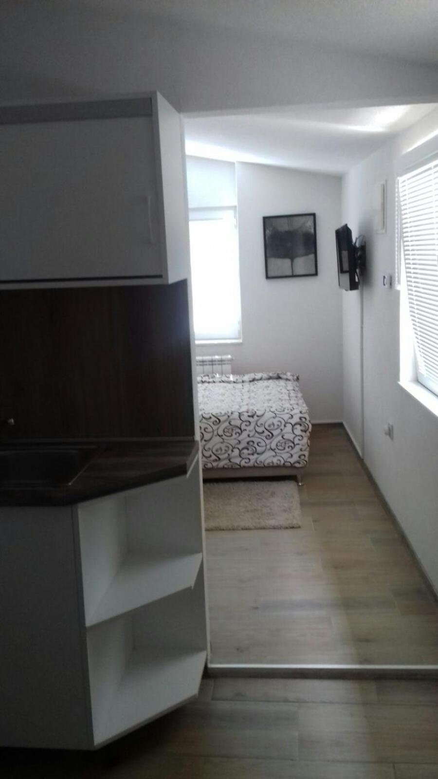 Отель Modern&Cozy Bosnian House With Garden+Free Parking Сараево Экстерьер фото