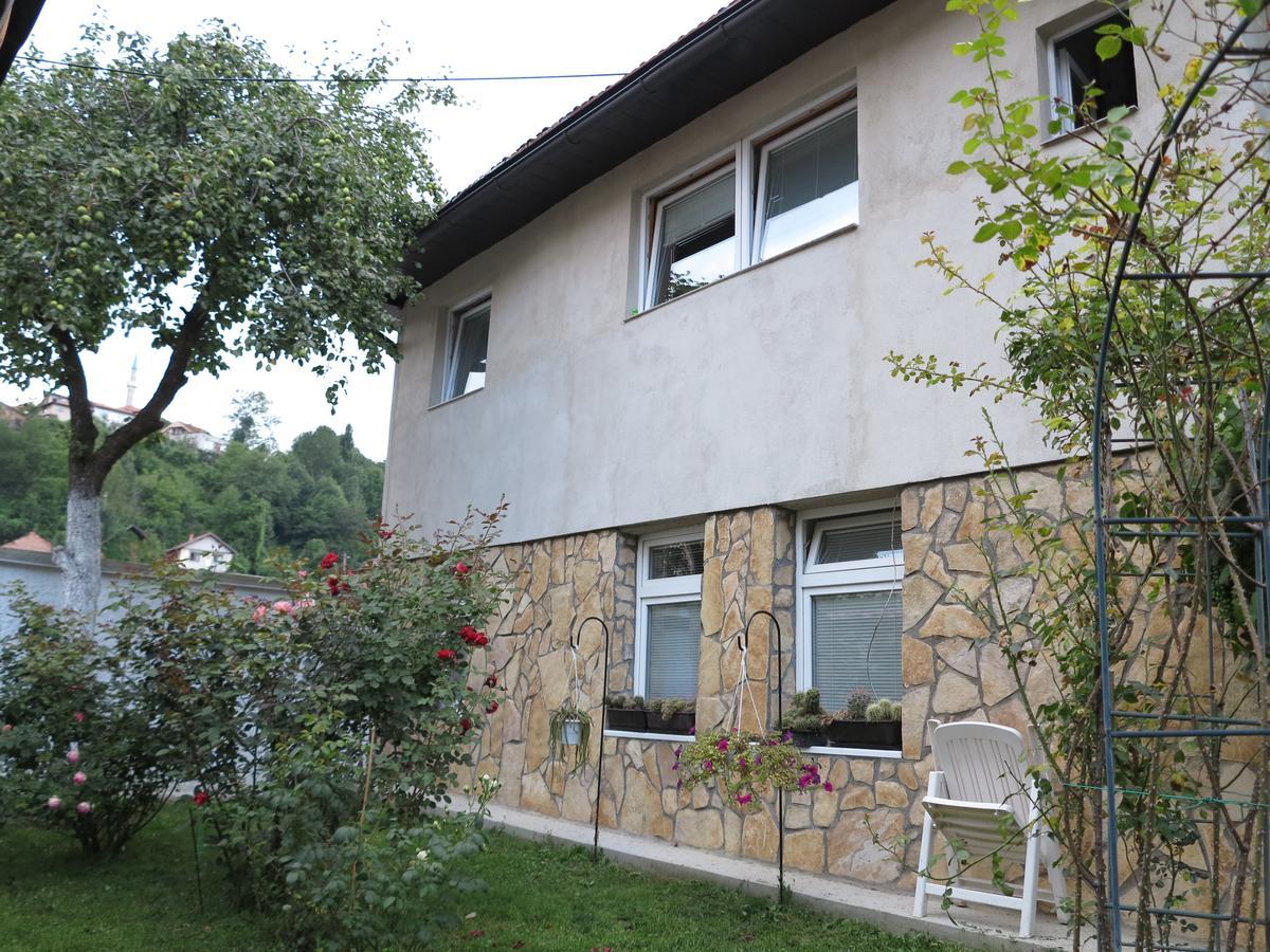 Отель Modern&Cozy Bosnian House With Garden+Free Parking Сараево Экстерьер фото